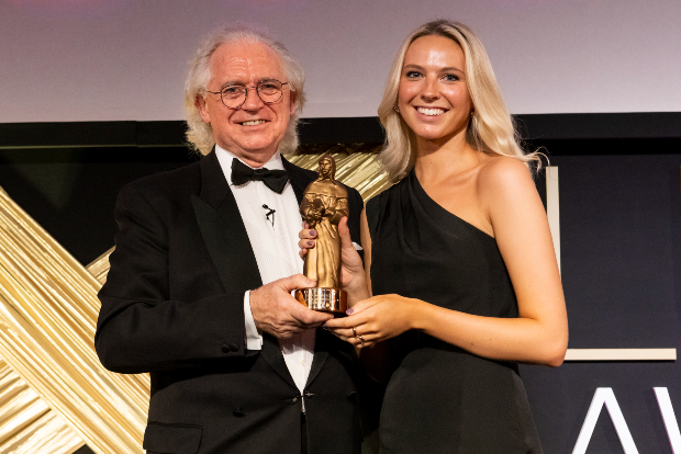 Reporting and Analysis App of the Year Reporting and Analysis App of the Year