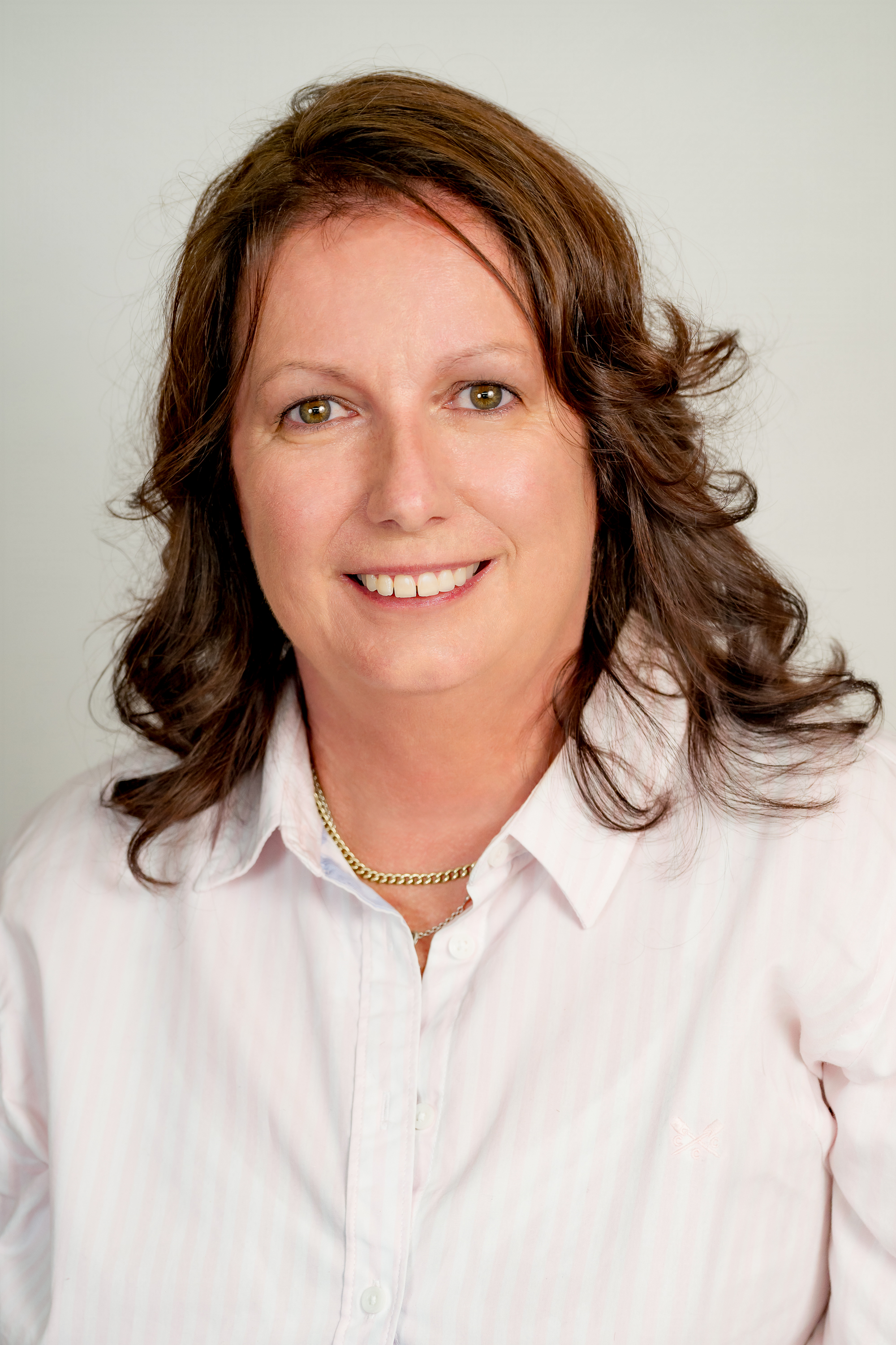 Paula Veysey-Smith